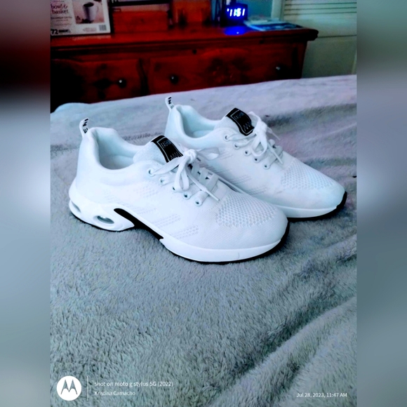 Women's Athletic Running Casual Shoes Outdoor Sports Sneakers Size 8 1/2 NWOT - Picture 8 of 9